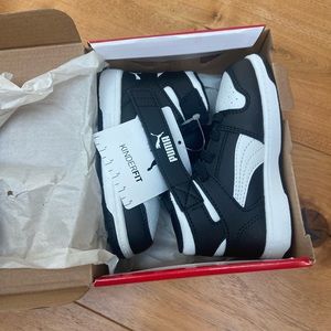 NWT Puma boys shoes